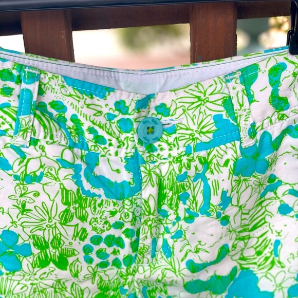 Lilly Pulitzer Callahan shorts - Picture 4 of 7